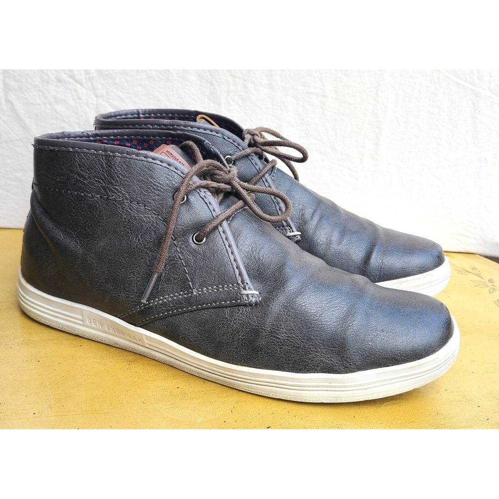 Ben Sherman Preston US 9.5 Gray Chukka Boots Faux Leather Lace Up Minimalist